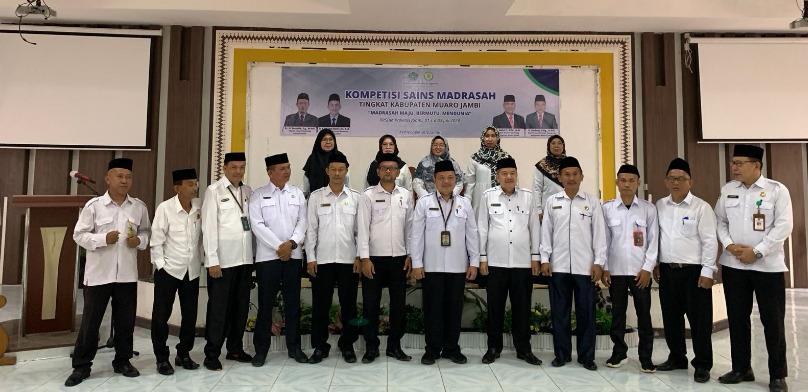 Siswa MAN IC Jambi Antusias Mengikuti Pembukaan KSM Kabupaten 2024 di BPSDM Provinsi Jambi