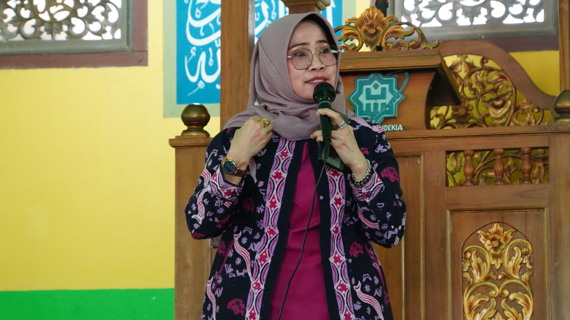MAN Insan Cendekia Jambi Laksanakan Penyerahan Peserta Didik Baru dari Orang Tua ke Madarsah dan Perkenalan Guru Asuh secara Seremonial