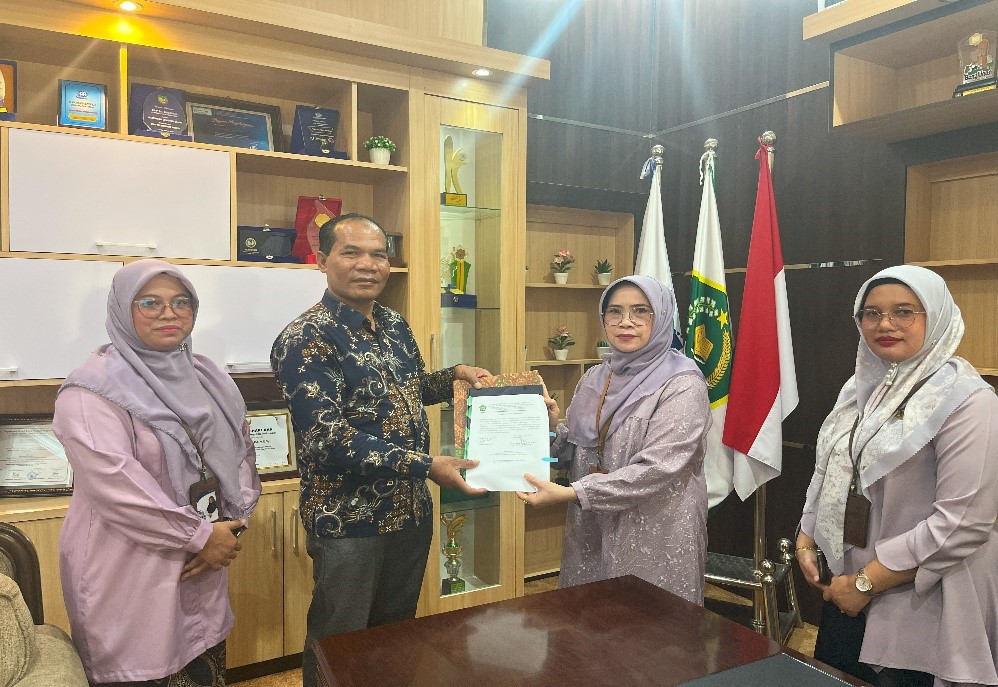 Kurikulum Operasional Madrasah (KOM) 2024 MAN IC Jambi Resmi Disetujui oleh Kepala Madrasah dan Komite