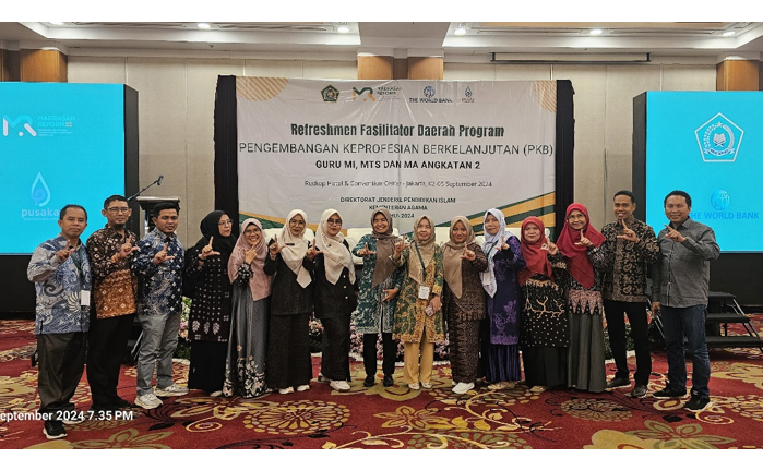 Guru MAN IC Jambi Ikuti Refreshmen Fasilitator Daerah PKB Guru Madrasah di Jakarta