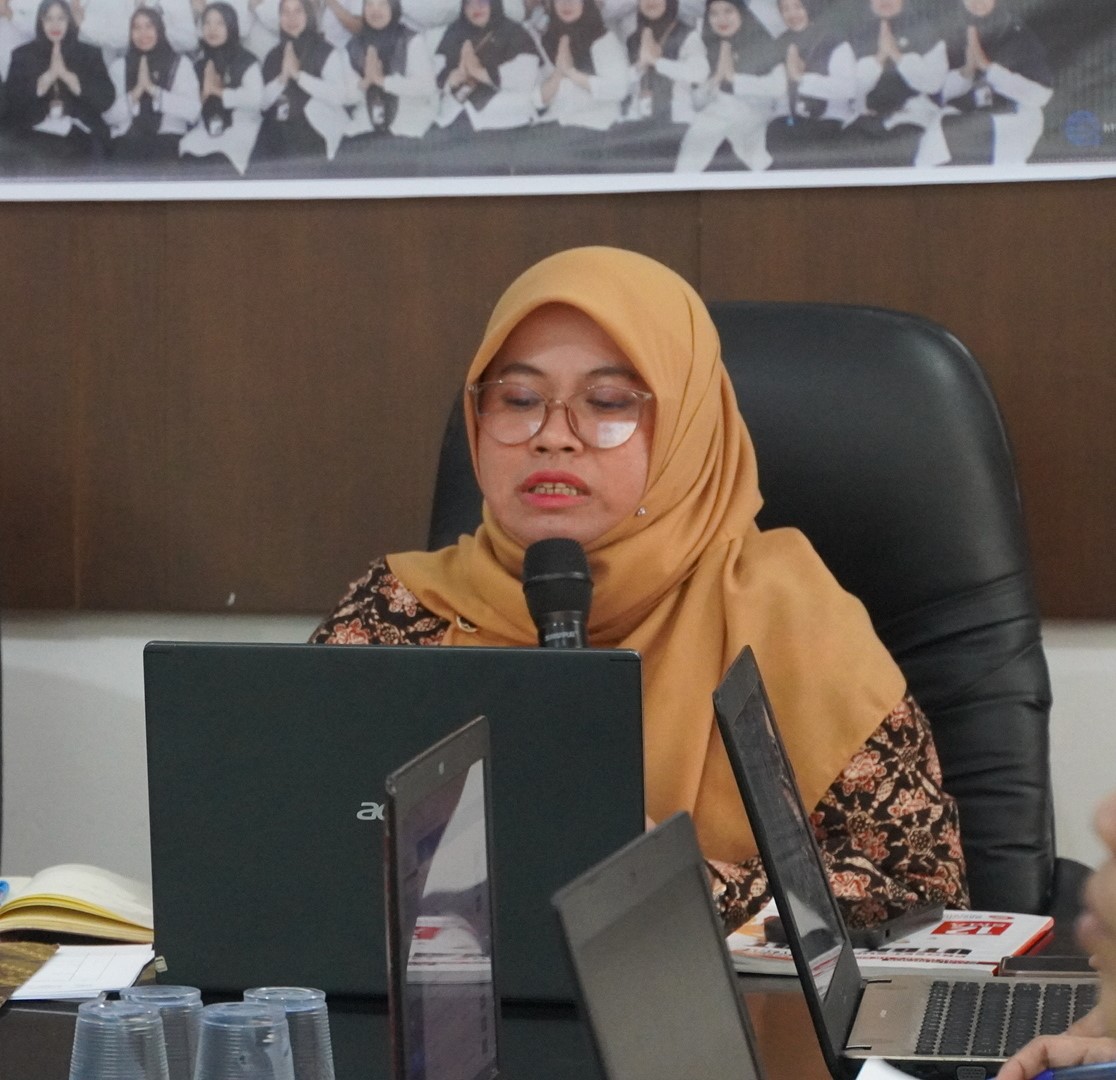 Tuntas Tepat Waktu, Wakil Kepala Akademik MAN IC Jambi Berikan Apresiasi Setinggi-Tingginya