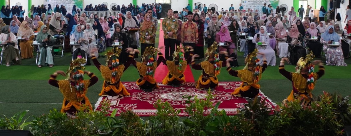 Kehadiran Direktur KSKK Disambut Hangat Warga
