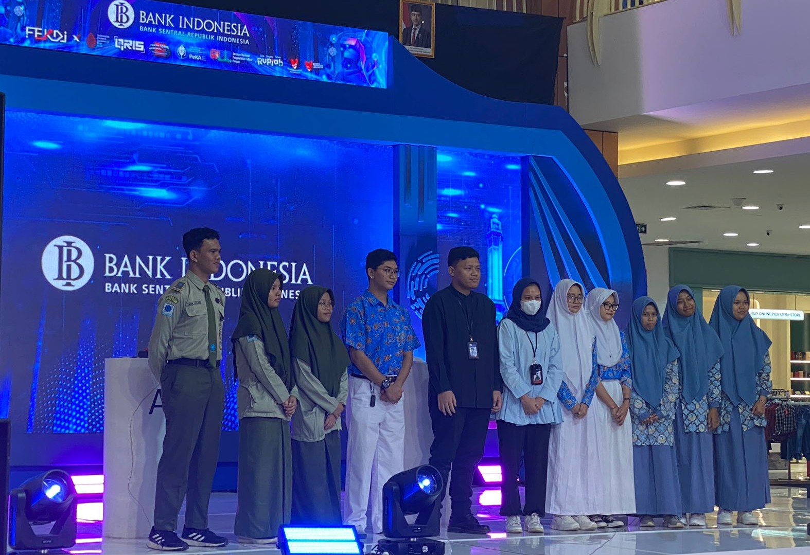 MAN IC Jambi Raih Juara 1 Clash of Champions Ekonomi Keuangan Digital 2025!