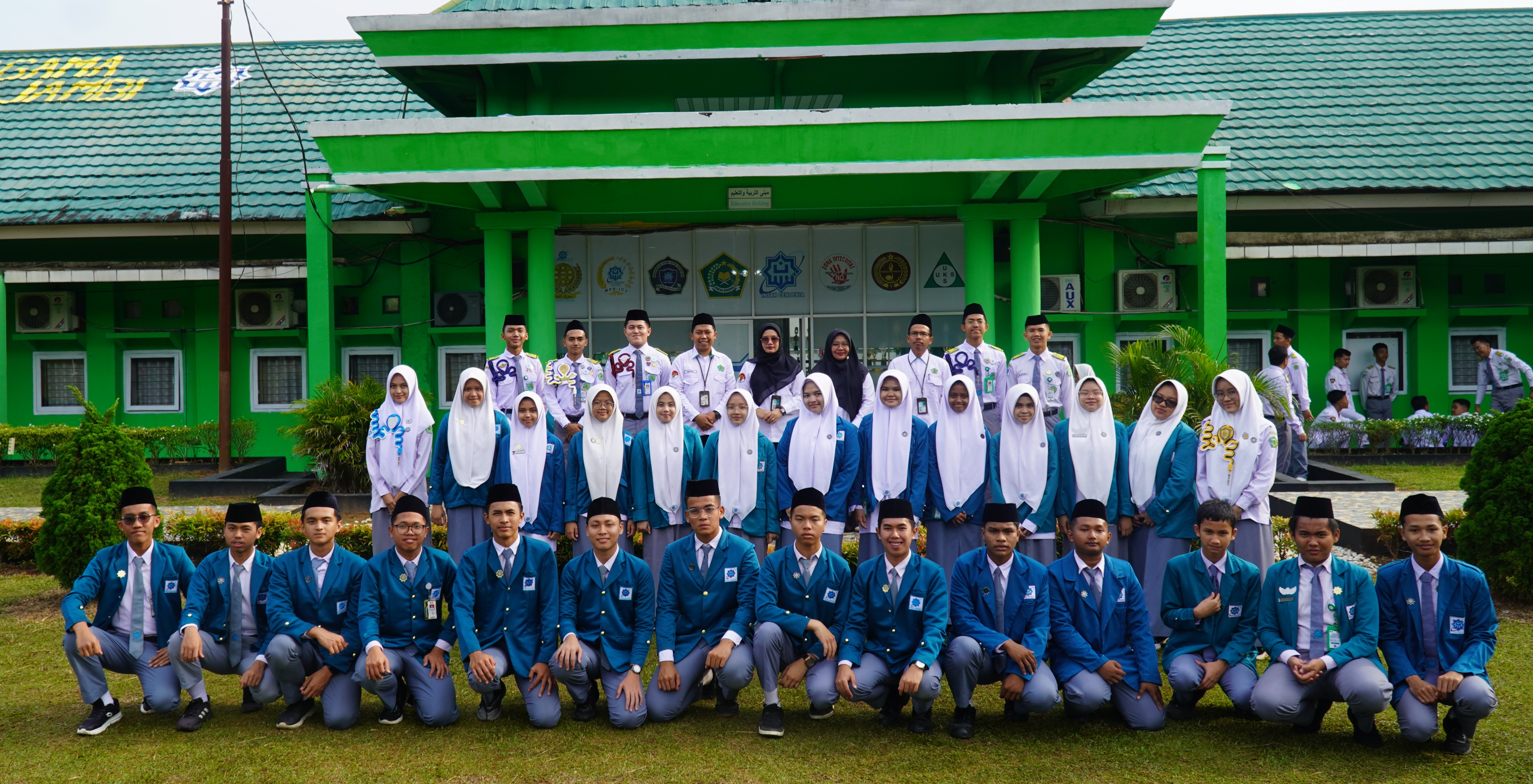 Puluhan Siswa Berprestasi Terima Pin Apresiasi, MAN Insan Cendekia Jambi Tegaskan Komitmen Budaya Prestasi