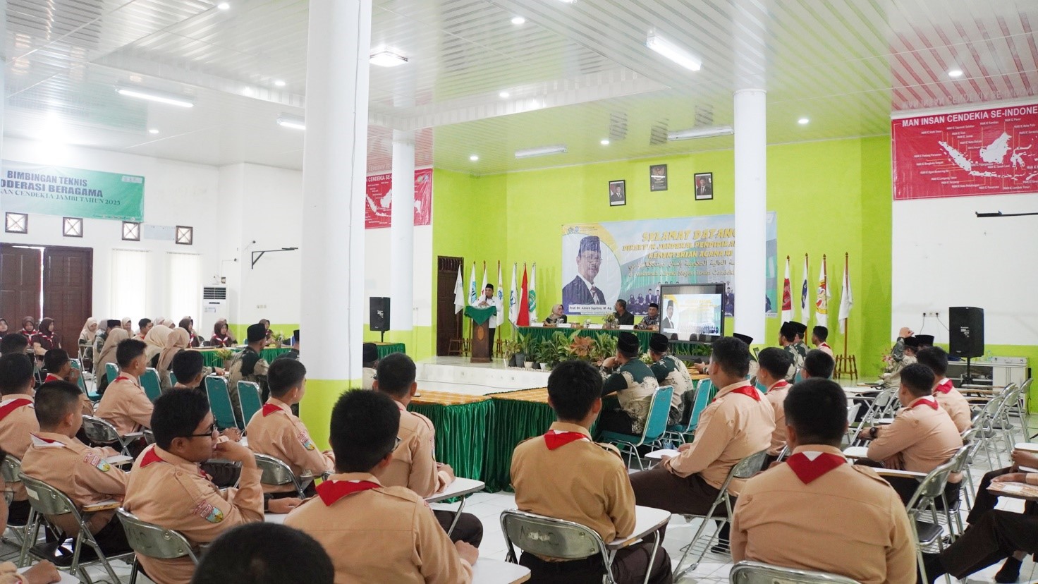 Rektor UIN STS Jambi Undang Siswa MAN IC Jambi Kuliah di UIN STS
