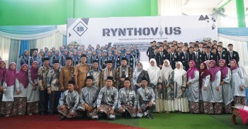 Kepala MAN IC Jambi di Acara Pelepasan Siswa Kelas XII Berikan Pesan Rendah Hati dan Jangan Tinggalkan Sholat serta Siap Hadapi Masa Depan