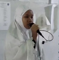 Siswa MAN IC Jambi Sampaikan Kisah Surairah dan Penyakit Ayan dalam Kultum Pagi Berbahasa Inggris
