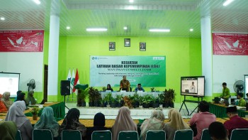 Kasubdit Kurikulum dan Evaluasi Kemenag RI Motivasi Peserta LDKS MAN IC Jambi dengan Seni Kepemimpinan