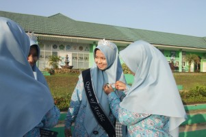 Faiha Dzakia Fauzana, Queen Arab Putri MAN IC Jambi  yang Tampil Gemilang