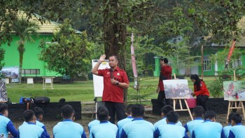 Kampanye Kebakaran Hutan oleh Manggala Agni : Tanamkan Kesadaran Pencegahan Karhutla kepada Generasi Muda di MAN Insan Cendekia Jambi