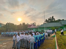 Menumbuhkan Disiplin dan Karakter Mulia, Wakil Kepala Madrasah Bidang Keasramaan Tekankan Nilai Kehidupan Asrama