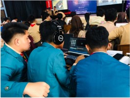 Peserta Didik MAN Insan Cendekia Jambi Asah Kreativitas AI di Internet BAIK Fest Series 10