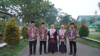 SENSASI Pagi MAN IC Jambi Hadirkan Semangat dan Doa Bersama di Tengah Assessment Semester